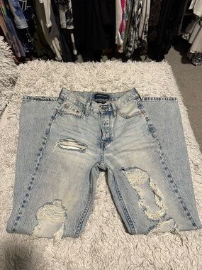 Aeropostale Light Wash 90's Baggy Denim Jeans
